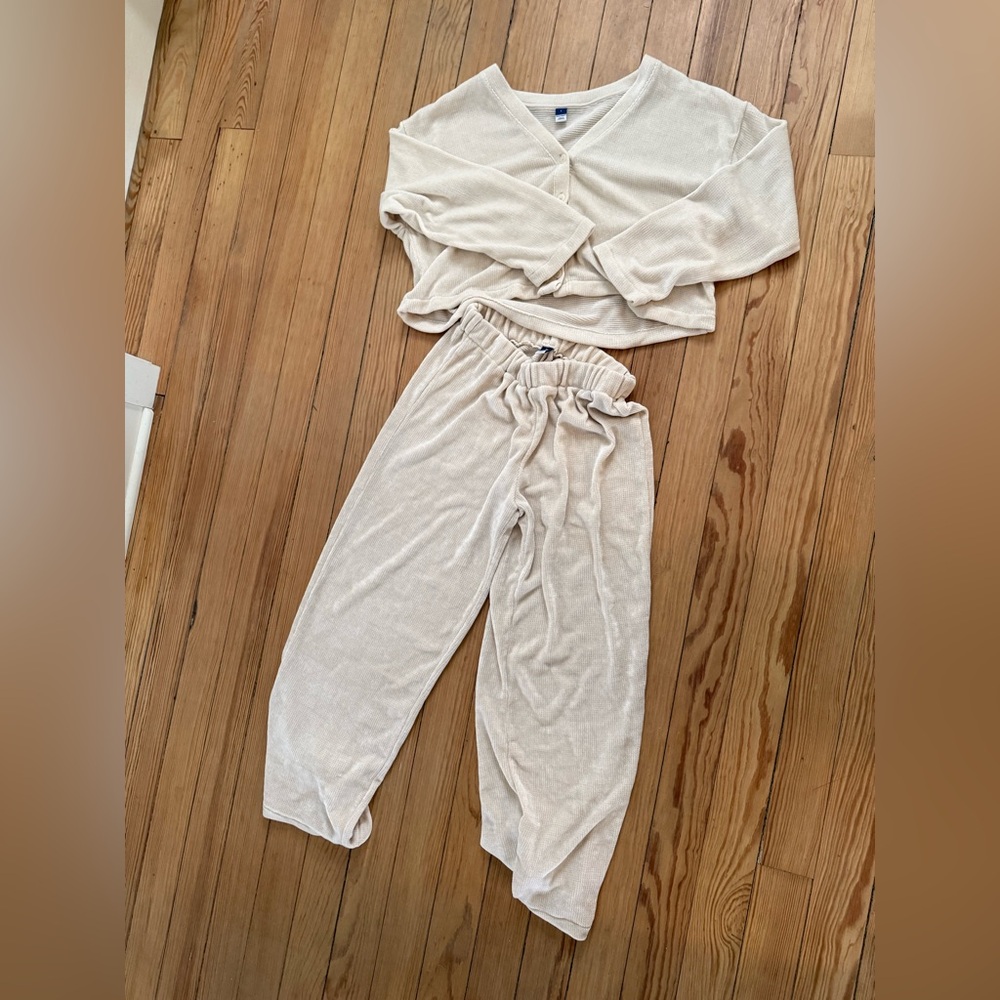 OLD NAVY Women's Cream Pants & Jumpsuit Set